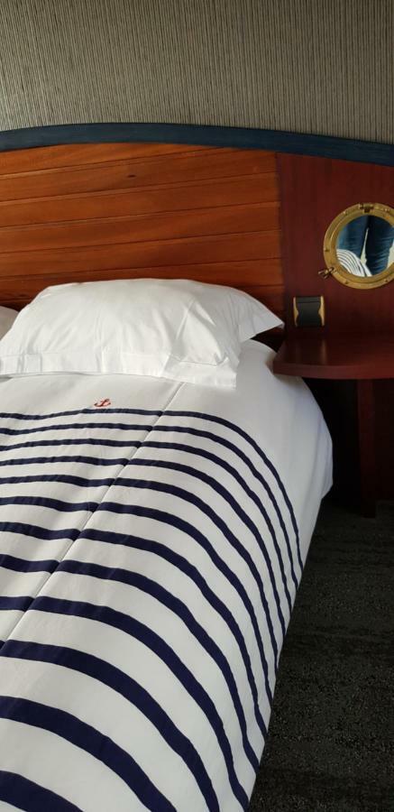 Les Ondines Hotel Saint-Guenole ภายนอก รูปภาพ
